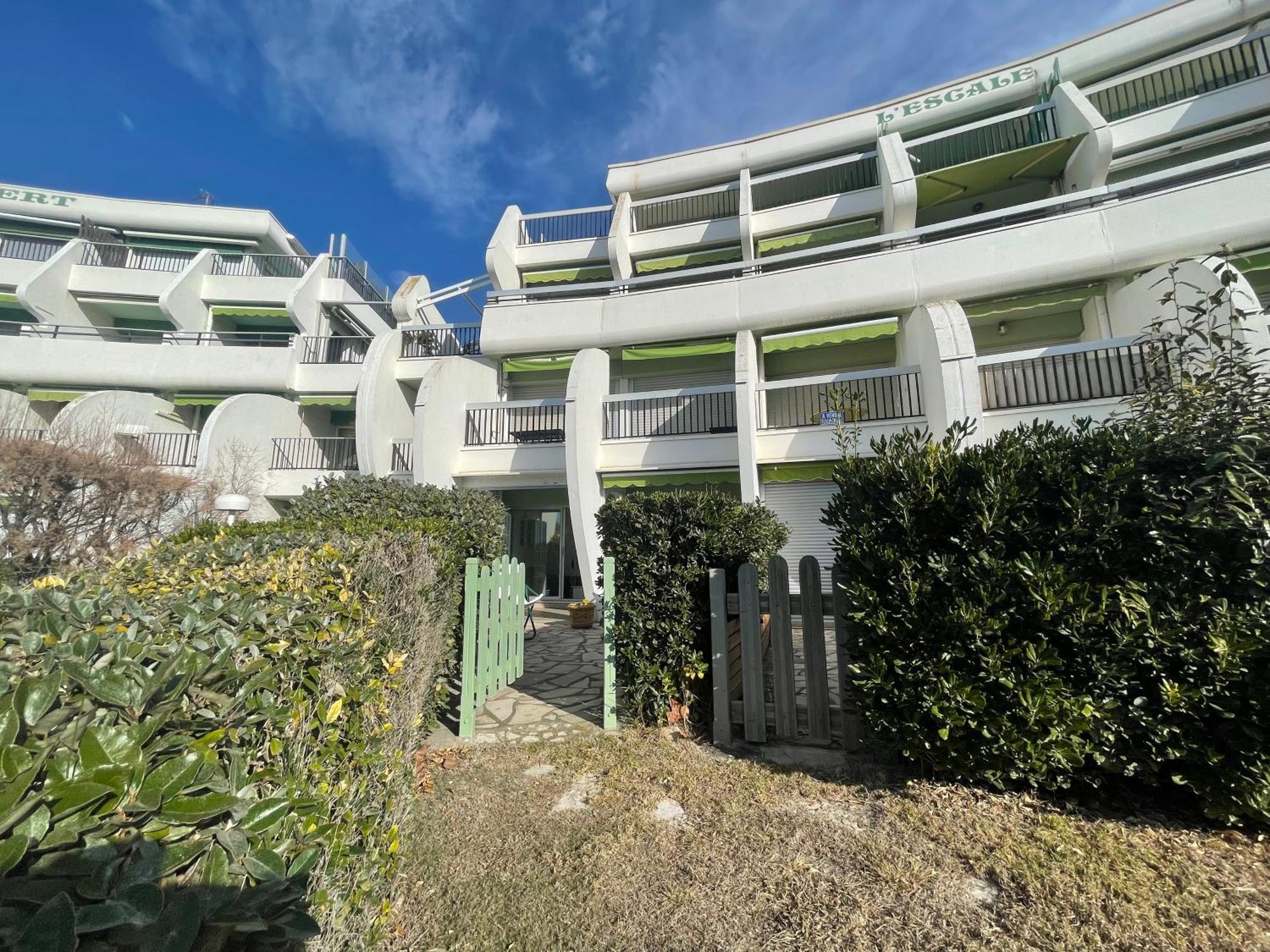 Pgh N26 - Premiere Ligne, Jardin Et Parking Prive Apartment La Grande Motte Luaran gambar