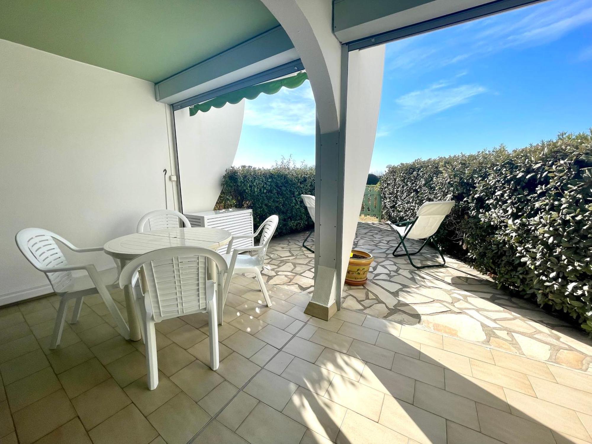 Pgh N26 - Premiere Ligne, Jardin Et Parking Prive Apartment La Grande Motte Luaran gambar